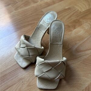 Vince Camuto Women's Tan Woven Mules